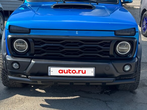 2006 Lada (ВАЗ) 2121 (4x4) I Рестайлинг, синий, 800000 рублей - вид 1