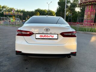 2022 Toyota Camry VIII (XV70) Рестайлинг, белый, 3800000 рублей, вид 5