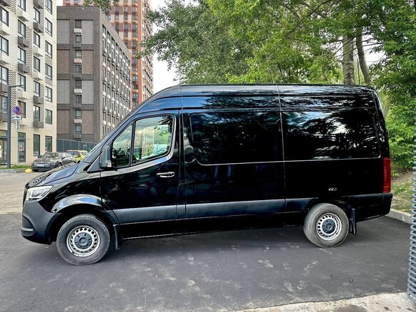 2021 Mercedes-Benz Sprinter, чёрный, 4500000 рублей - вид 4