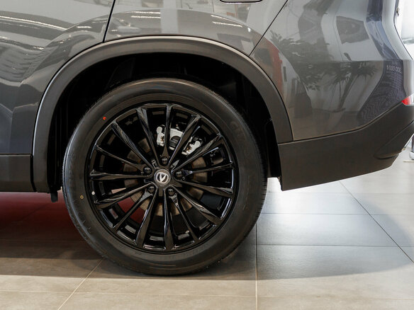 2026 Changan CS75 Pro, серый, 3055000 рублей - вид 4