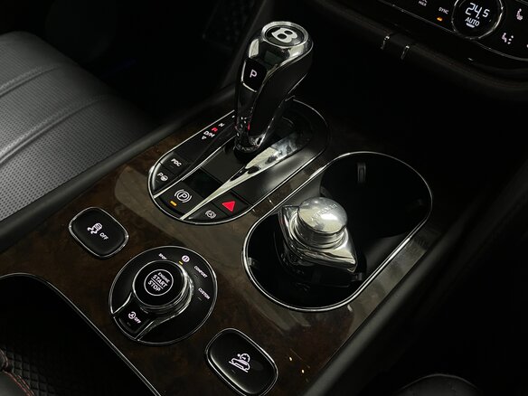 2017 Bentley Bentayga I, чёрный - вид 33