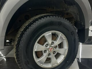 2011 Mitsubishi L200 IV, серый, 1499999 рублей, вид 5