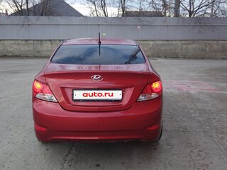 2011 Hyundai Solaris I, красный, 735000 рублей, вид 5