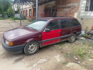 1990 Volkswagen Passat B3, пурпурный, 140000 рублей, вид 1