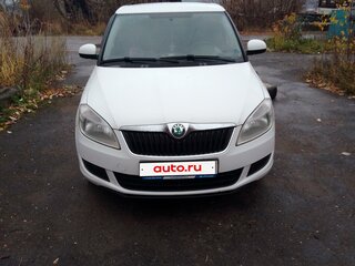 2012 Skoda Fabia II Рестайлинг, белый, 550000 рублей, вид 1
