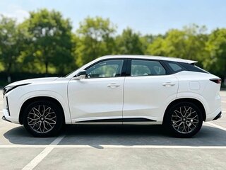 2026 Changan UNI-Z, белый, 2170900 рублей, вид 4