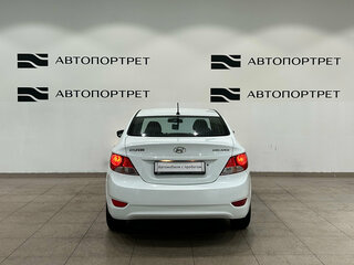 2012 Hyundai Solaris I, белый, 599000 рублей, вид 4