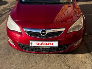 2010 Opel Astra J, красный, 515000 рублей, вид 2