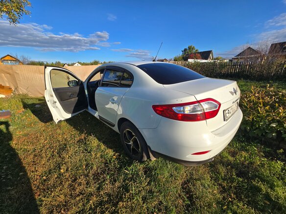 2014 Renault Fluence I Рестайлинг, белый, 850000 рублей - вид 7