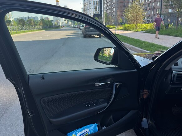 2012 BMW 1 серии 116i II (F20/F21), чёрный - вид 13