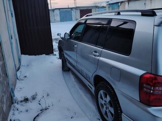 2000 Toyota Kluger I (XU20), серый, 1300000 рублей, вид 3
