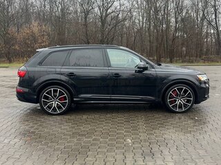 2020 Audi Q7 55 TFSI II (4M) Рестайлинг, чёрный, 5000000 рублей, вид 3