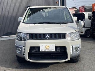 2015 Mitsubishi Delica D:5 I, белый, 2500000 рублей, вид 2