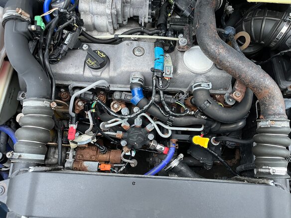 2010 Ford Transit Connect, синий, 820000 рублей - вид 16