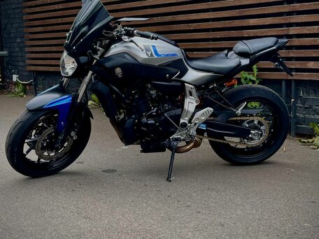 2014 Yamaha MT-07 (FZ-07), серый, 500000 рублей, вид 2