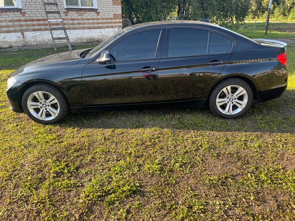 2013 BMW 3 серии 320d xDrive VI (F3x), чёрный - вид 2
