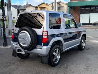 2012 Mitsubishi Pajero Mini II, серебристый, 666007 рублей, вид 3