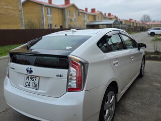 2012 Toyota Prius III Рестайлинг (XW30), белый, 1400000 рублей, вид 4