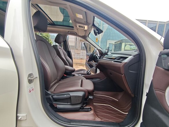 2022 BMW X1 Long 20Li sDrive II (F48) Рестайлинг, зелёный, 2264000 рублей - вид 14