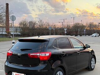 2014 Kia Rio III, чёрный, 1050000 рублей, вид 3