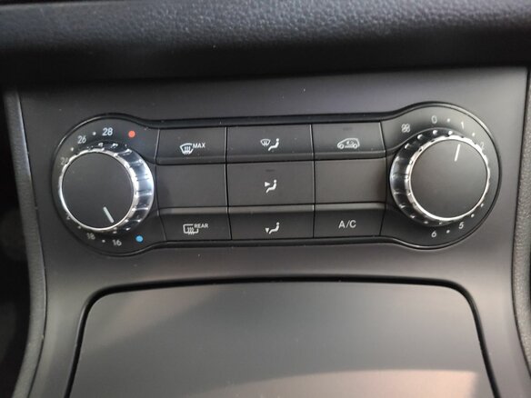 2012 Mercedes-Benz B-Класс 200 II (W246), чёрный - вид 24