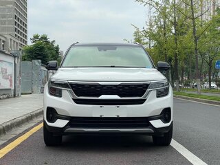 2021 Kia KX3, белый, 1610000 рублей, вид 2
