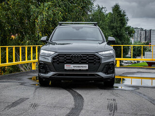 2021 Audi Q5 45 TFSI II (FY) Рестайлинг, серый, 5699000 рублей, вид 2