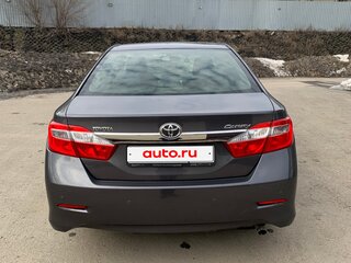 2013 Toyota Camry VII (XV50), серый, 1630000 рублей, вид 4