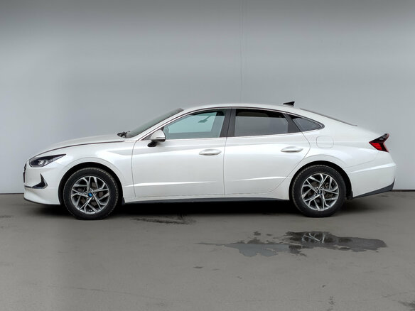 2020 Hyundai Sonata VIII (DN8), белый, 1875000 рублей - вид 7