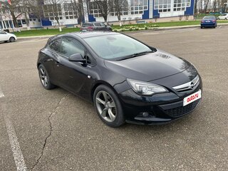 2013 Opel Astra GTC J Рестайлинг, чёрный, 1300000 рублей, вид 2