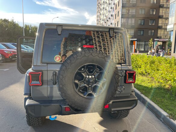 2022 Jeep Wrangler IV (JL), серый, 5850000 рублей - вид 13