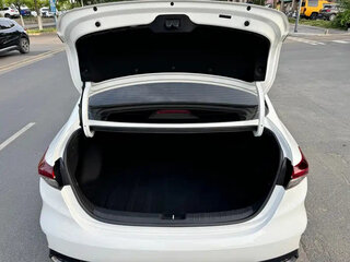 2023 Kia K3 II (China Market) Рестайлинг, белый, 1300000 рублей, вид 5