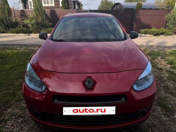 2010 Renault Fluence I, красный, 790000 рублей - вид 4