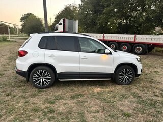 2014 Volkswagen Tiguan I Рестайлинг, белый, 1560000 рублей, вид 2