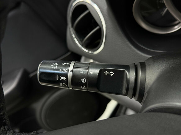 2012 Mazda 6 II (GH) Рестайлинг, чёрный, 999000 рублей - вид 10