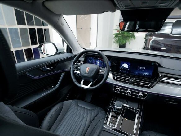 2024 Hongqi HS5 I Рестайлинг, чёрный - вид 14