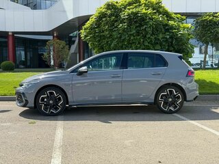 2025 Volkswagen Golf VIII Рестайлинг, серый, 3750000 рублей, вид 4