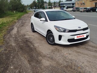 2020 Kia Rio IV Рестайлинг (Global market), белый, 1295000 рублей, вид 1