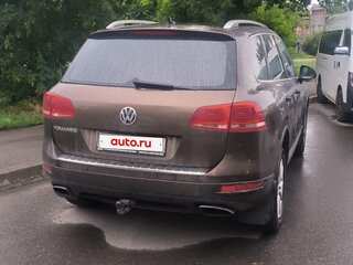 2011 Volkswagen Touareg II, коричневый, 2120000 рублей, вид 3