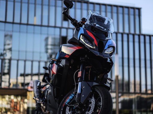 2025 BMW M 1000 XR, чёрный, 2780000 рублей