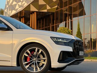 2020 Audi SQ8 I (4M), белый, 9000000 рублей, вид 2