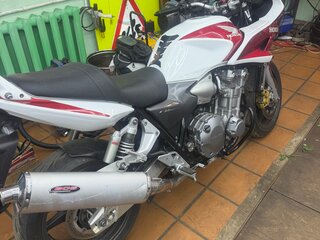 2005 Honda CB 1300, красный, 630000 рублей, вид 1