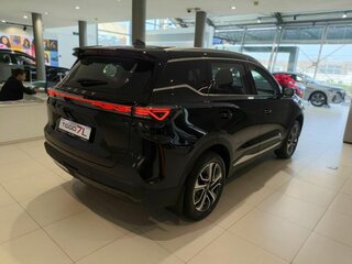2025 Chery Tiggo 7L I, чёрный, 2735000 рублей, вид 4