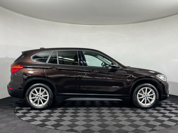 2016 BMW X1 18d xDrive II (F48), коричневый - вид 5