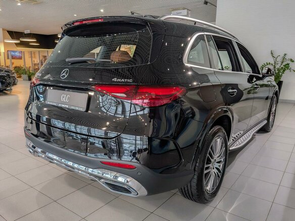 2025 Mercedes-Benz GLC 300 L II (X254), чёрный - вид 3