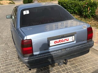 1990 Opel Omega A, голубой, 110000 рублей, вид 4