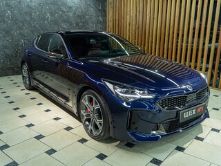 2019 Kia Stinger I, синий, 2650000 рублей, вид 1