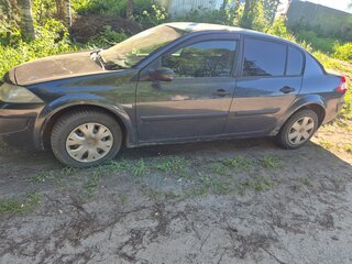2007 Renault Megane II Рестайлинг, серый, 340000 рублей, вид 2