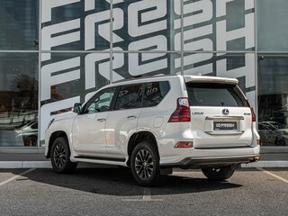 2020 Lexus GX 460 II Рестайлинг 2, белый, 6940000 рублей, вид 2