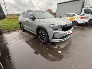 2025 Skoda Kodiaq II, серый, 4750000 рублей, вид 2